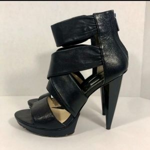 MICHAEL KORS JENNINGS ZIP BACK PUMP ANKLE STRAPS PLATFORM LEATHER SANDALS 7.5M